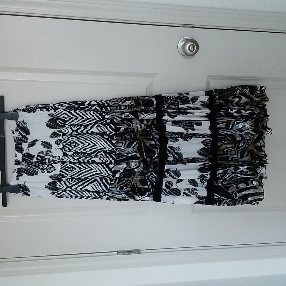 Chico's Silk Black-Gold-White Print Maxi Skirt